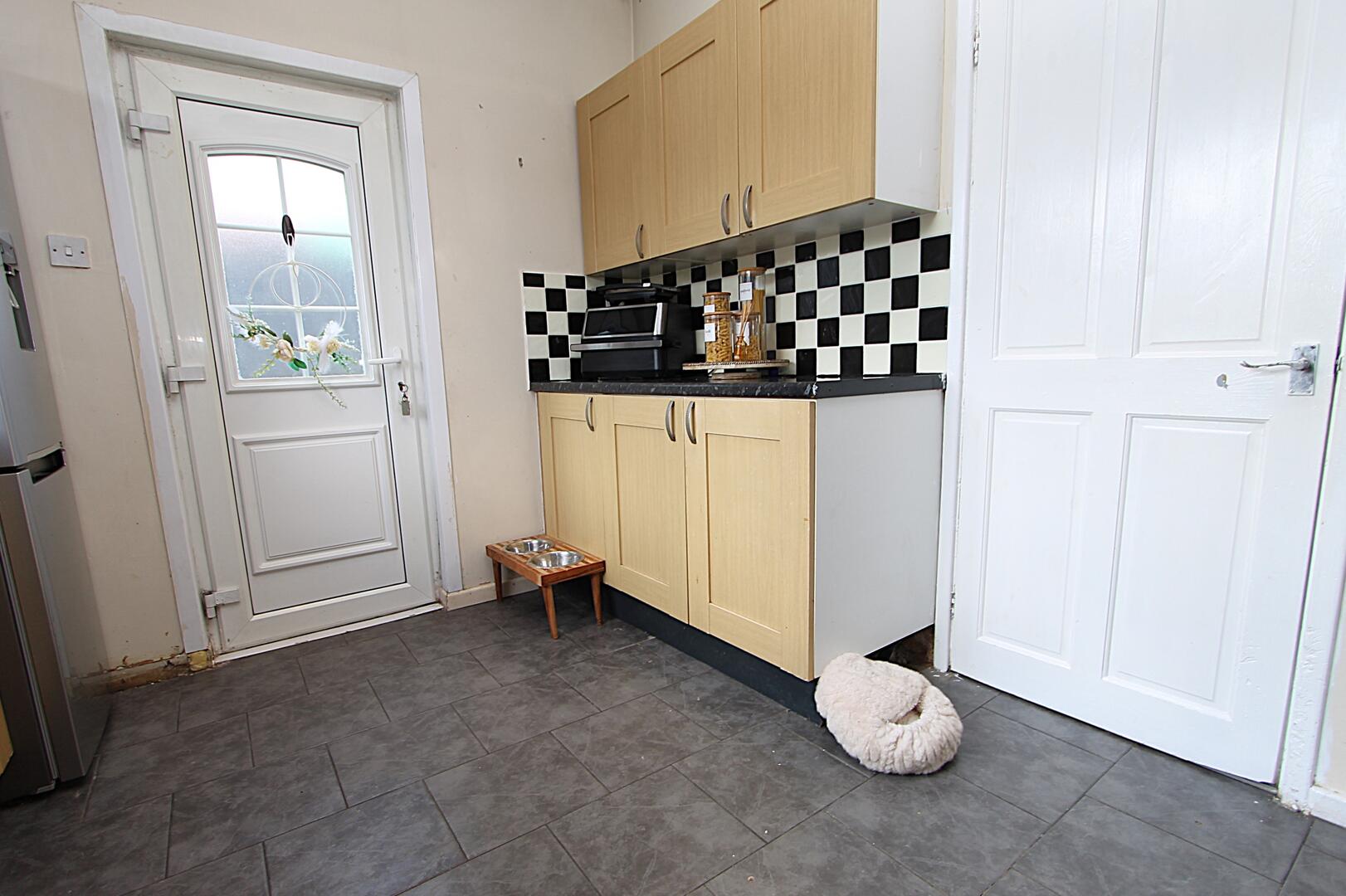 Brinton Crescent, Kidderminster